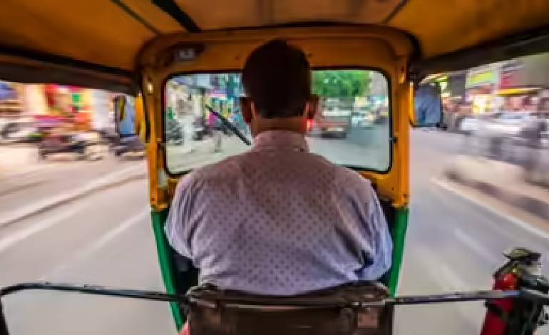 No drama, no speech, just a quiet gesture; Auto driver’s unexpected kindness becomes a lesson in empathy for a young man