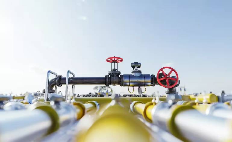India boosts gas supply 7.8% in March as LNG imports offset West Asia headwinds