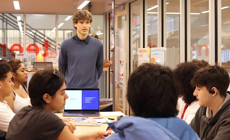Library program helps immigrant teens build English skills beyond the textbook