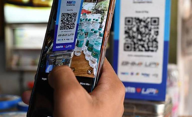 No transaction fee on UPI for consumers, Govt shuts down speculation