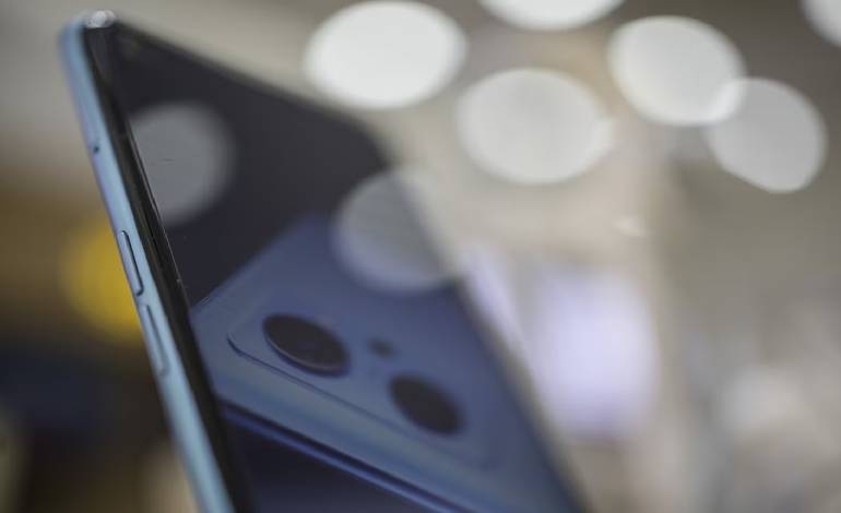 MeitY notifies Rs 62,500 crore mobile phone manufacturing scheme
