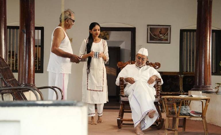 Gandhian ideology gets a fresh look in Venu Nair’s ‘Izhakalkkappuram’